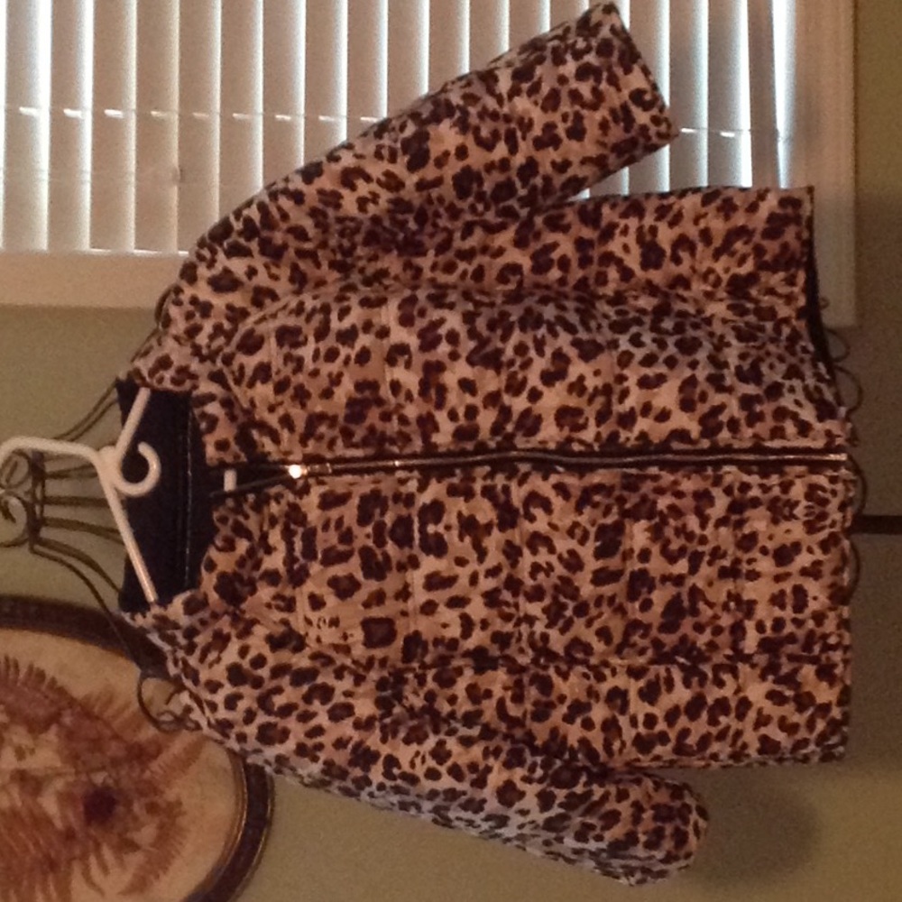 Chicos Leopard jacket
